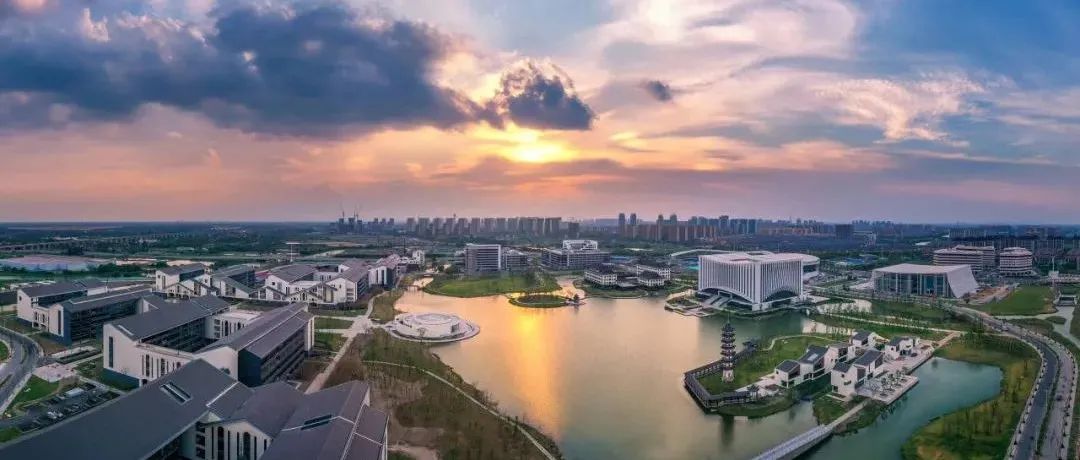智慧助力，浙江省水利水电技术咨询中心推动水利高质量发展新引擎,随着我国经济的迅猛发展，水利工程在国民经济建设与发展中的地位日益凸显，浙江省，作为我国东南沿海的璀璨明珠，其水利工程建设需求日益增长，在此背景下，浙江省水利水电技术咨询中心应运而生，为浙江省水利工程的高质量发展提供了坚实的智力支撑。,浙江省水利水电技术咨询中心,技术咨询,第1张