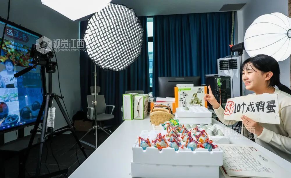 江西品牌技术咨询助力企业升级品牌价值与市场竞争力,在当今竞争激烈的商业环境中，企业品牌的建设已成为其生存与发展的核心，品牌建设不仅需要企业投入大量的资金，更离不开专业的品牌技术指导，正是基于这一需求，江西品牌技术咨询程序应运而生，致力于为我国企业提供全面、专业的品牌建设服务，助力企业提升品牌价值，增强市场竞争力。,江西品牌技术咨询程序,技术咨询,第1张