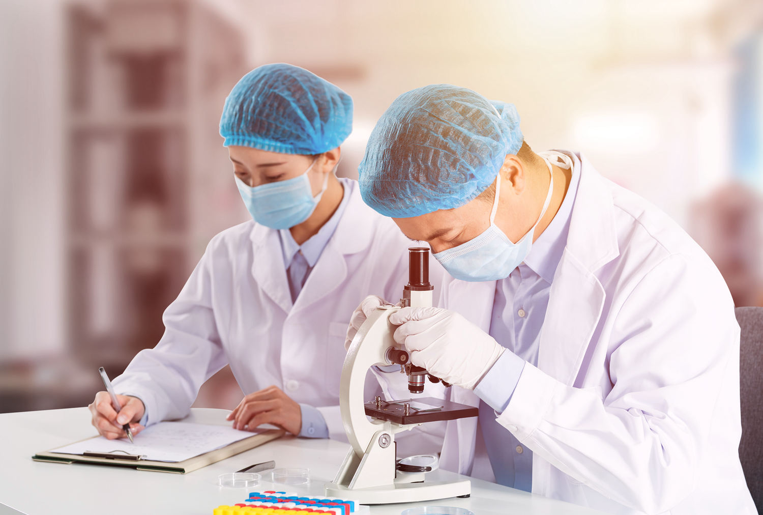 生物技术咨询驱动企业科技革新步伐,随着科技的迅猛进步，生物技术逐渐成为推动经济腾飞、提升民生福祉的关键力量，作为企业、高校与科研院所之间的重要桥梁，生物技术咨询提供了专业的技术指导、解决方案和培训服务，助力企业踏上科技创新的征程，本文将深入探讨生物技术咨询的定义、作用、发展现状及未来趋势。,生物技术咨询,技术咨询,技术咨询是指,第1张